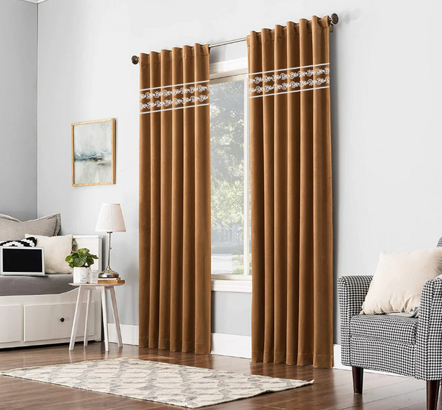 BROWN & WHITE  LUXURY CURTAINS ( LENGTH :  254 CM , WIDTH : 137 CM )