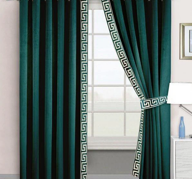 LUXURY VELVET CURTAINS  ( LENGTH 254 CM :  WIDTH 137 CM ) , GREEN & WHITE