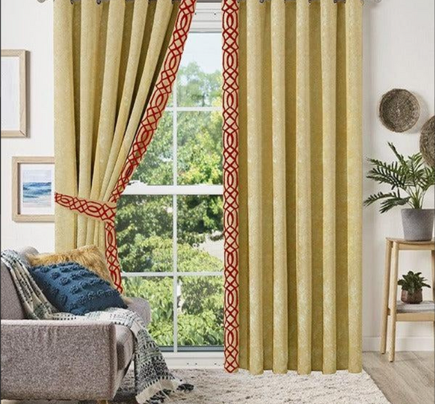 LUXURY SPLENDID VELVET CURTAINS ( LENGTH 254 CM , WIDTH : 137 CM )