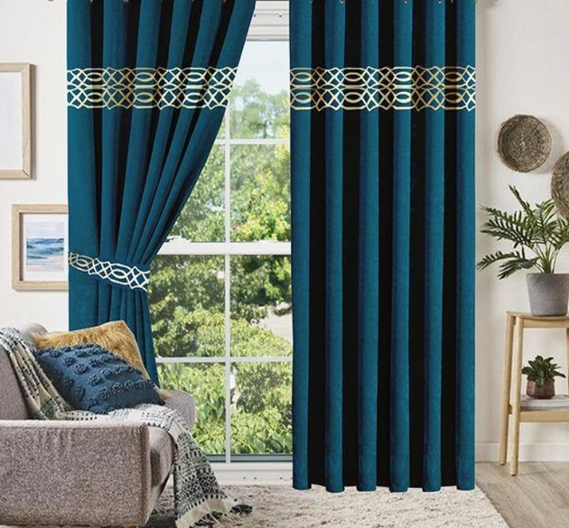 LUXURY SPLENDID VELVET CURTAINS ( LENGTH : 254 CM , WIDTH : 137 CM ) _ ZINC & OFFWHITE