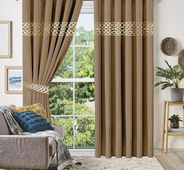 LUXURY SPLENDID VELVET CURTAINS (  LENGTH : 254 CM , WIDTH : 137 CM ) _ BROWN & OFFWHITE