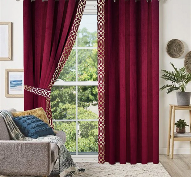 LUXURY SPLENDID VELVET CURTAINS ( LENGTH : 254 CM , WIDTH :  137 CM )  _ MAROON & OFFWHITE